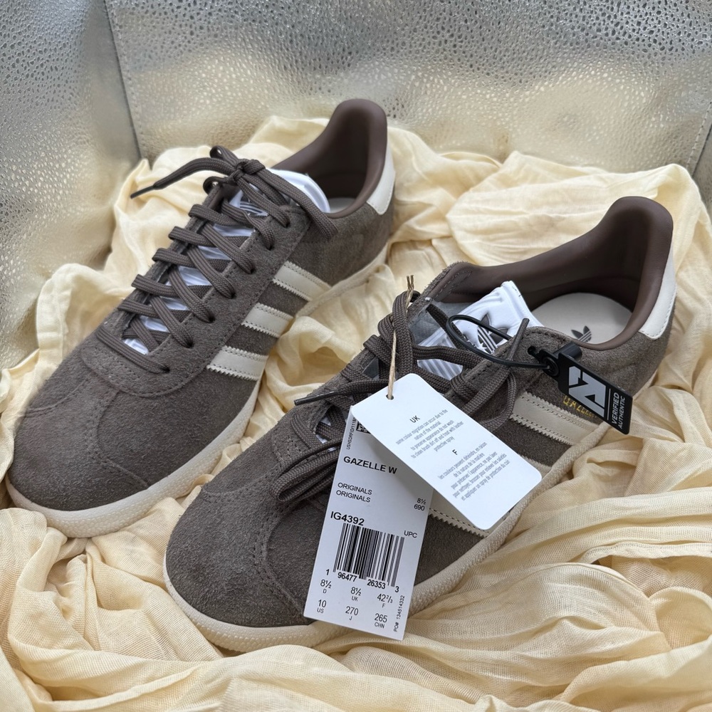Adidas Gazelle Brown Sneakers (size 10 US) Brand New